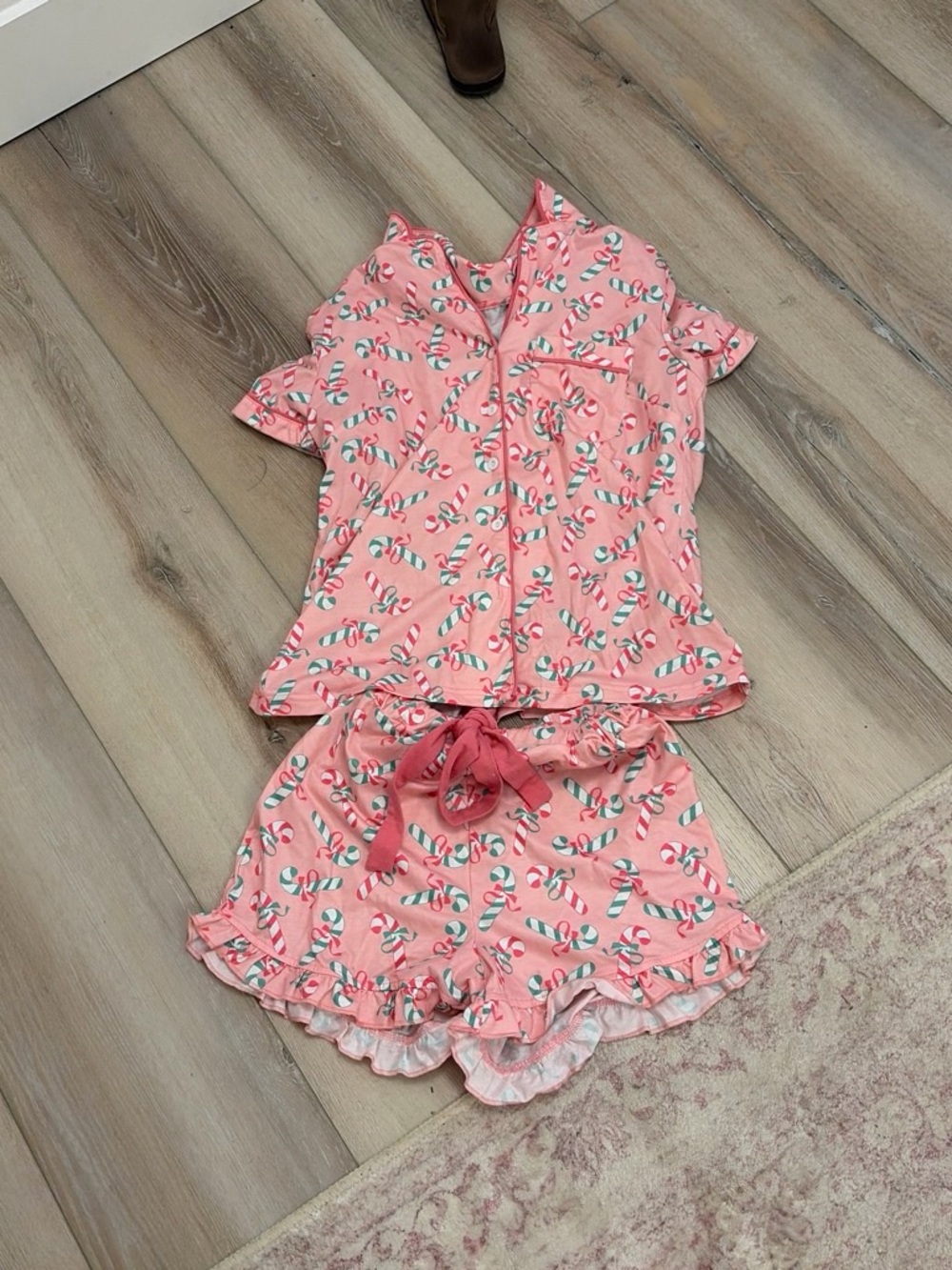 & Other Stories Pink Candy Cane Print Pajama Set